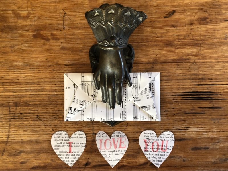 The Travelling Bookbinder: Heart Confetti: Finished, ready to post