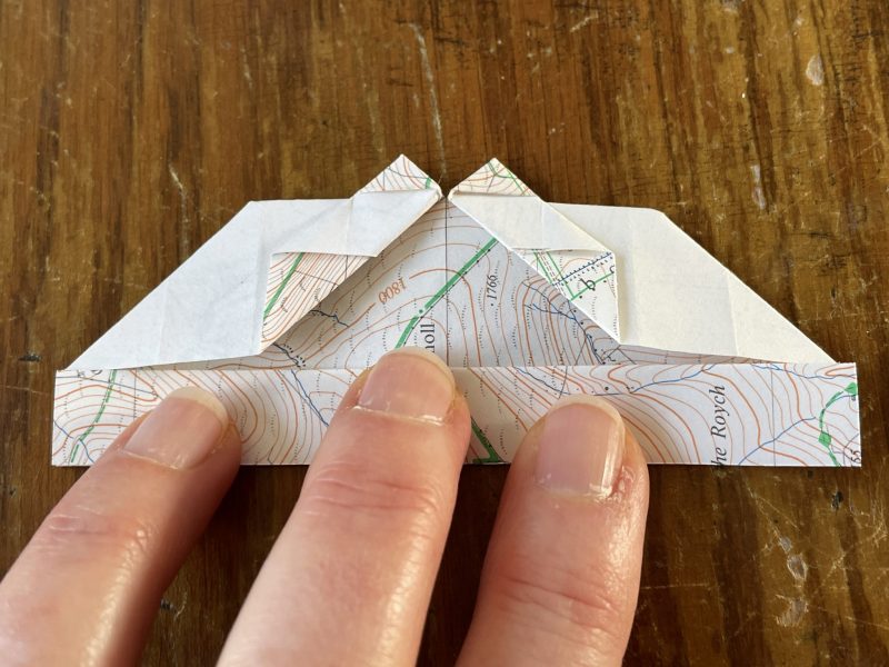 The Travelling Bookbinder: Origami Heart Ring: And again