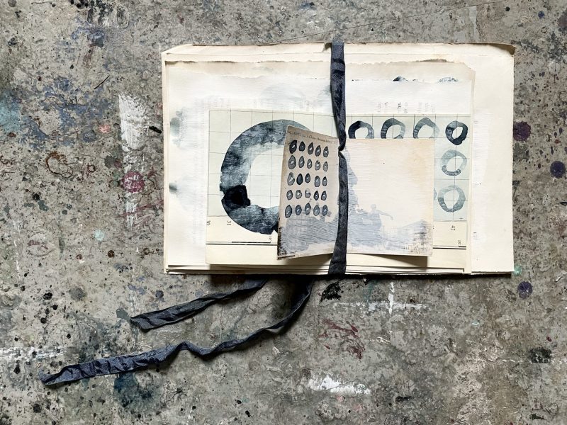 The Travelling Bookbinder: How - to project: Book of Circles