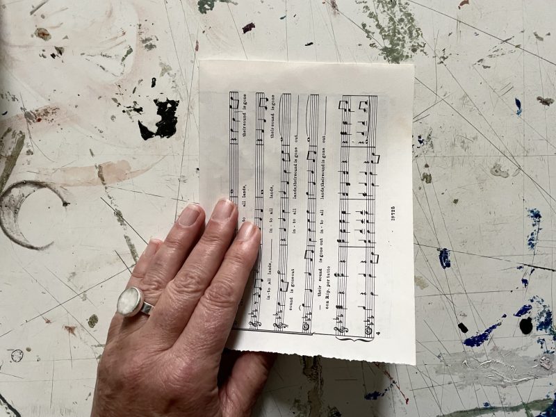 The Travelling Bookbinder: How to: Gather (Thin) Collections: First fold