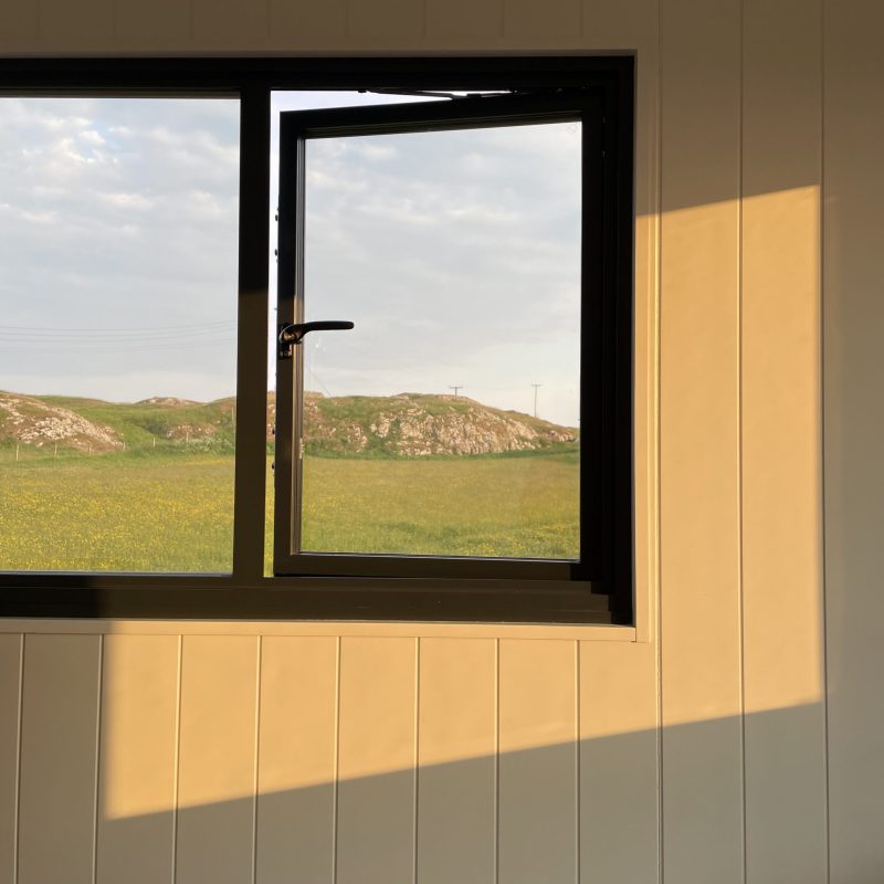 The Travelling Bookbinder: Whale Bone Studio: June window: Made by Plankbridge