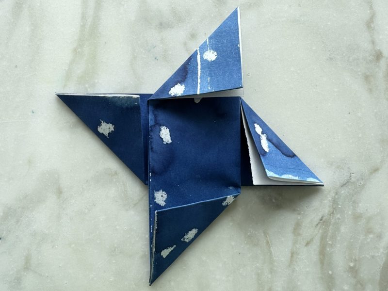 The Travelling Bookbinder: How to: Make a Star Map: Lay one piece over the other