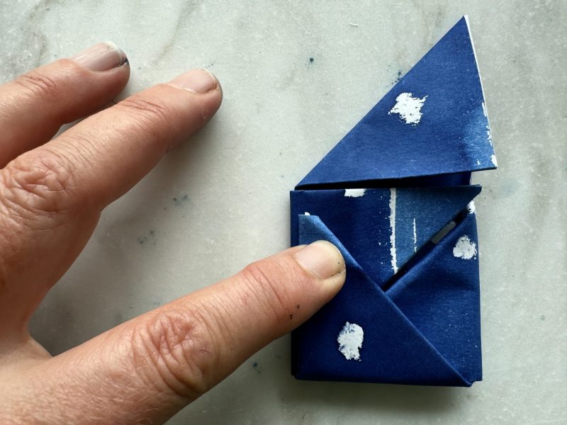 The Travelling Bookbinder: How to: Make a Star Map: Next side folded in