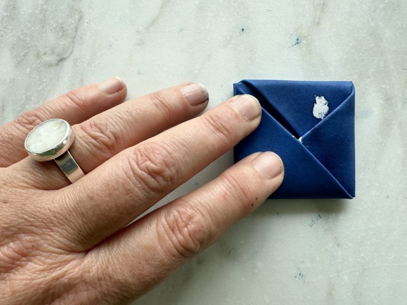 The Travelling Bookbinder: How to: Make a Star Map: Last fold in